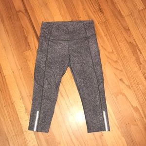Speed Up Crop 21” Lululemon Leggins